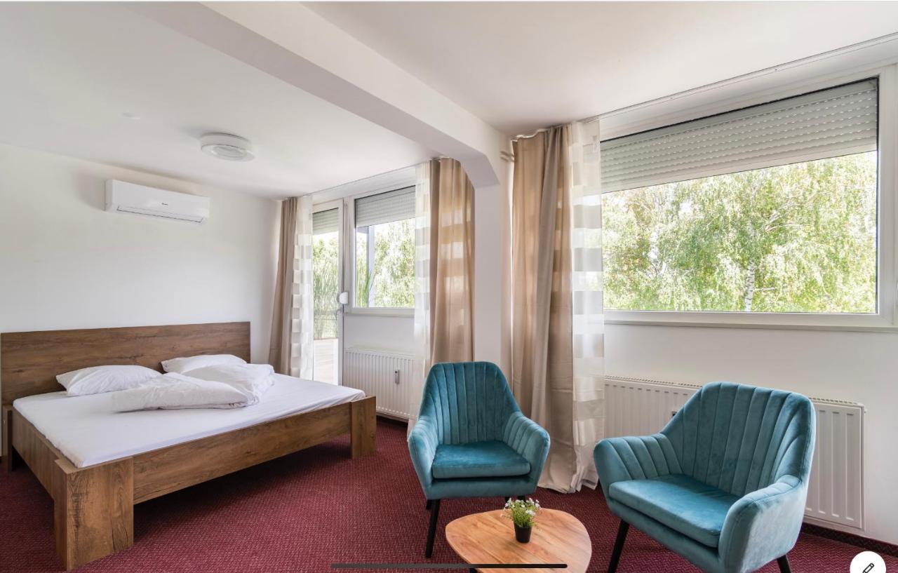Sinusaparthotel Siófok Kültér fotó