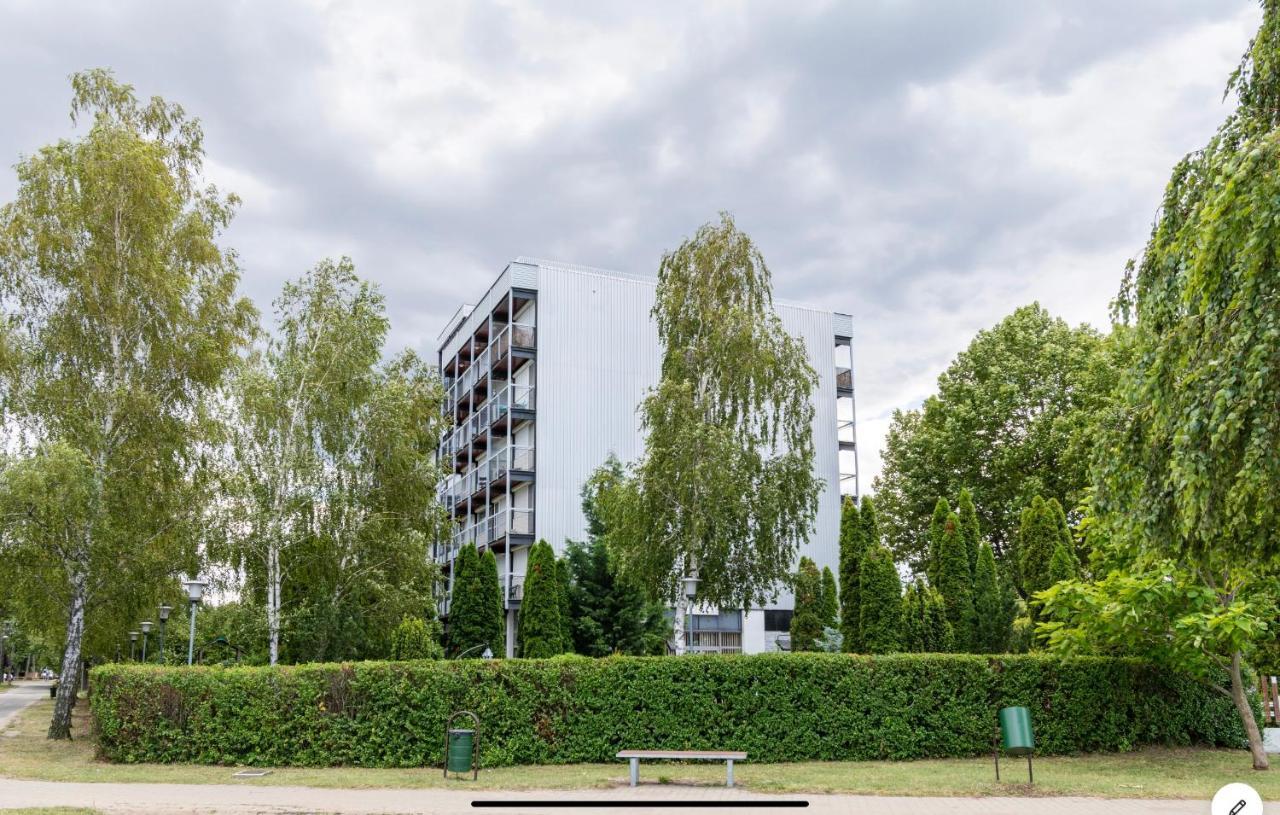 Sinusaparthotel Siófok Kültér fotó