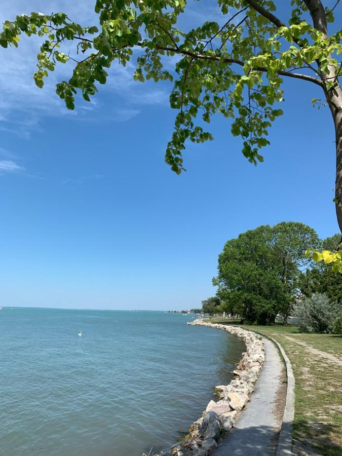 Sinusaparthotel Siófok Kültér fotó