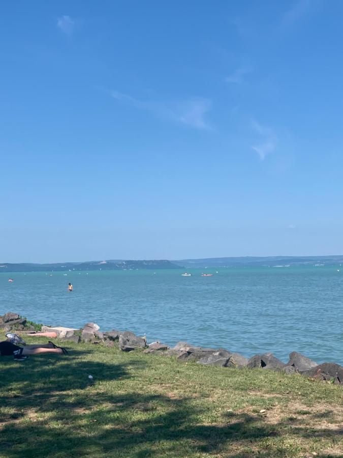 Sinusaparthotel Siófok Kültér fotó